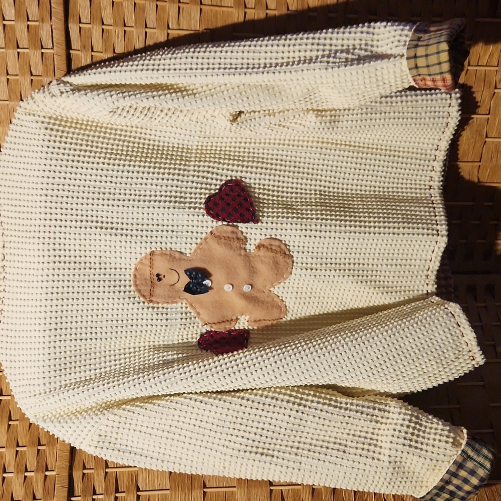 Womens Christmas, Holiday, Gingerbread Embroided Festive Open Textured Cardigan - Picture 6 of 9